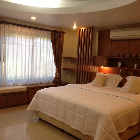 Ruankeaw Homestay Nai Harn Экстерьер фото
