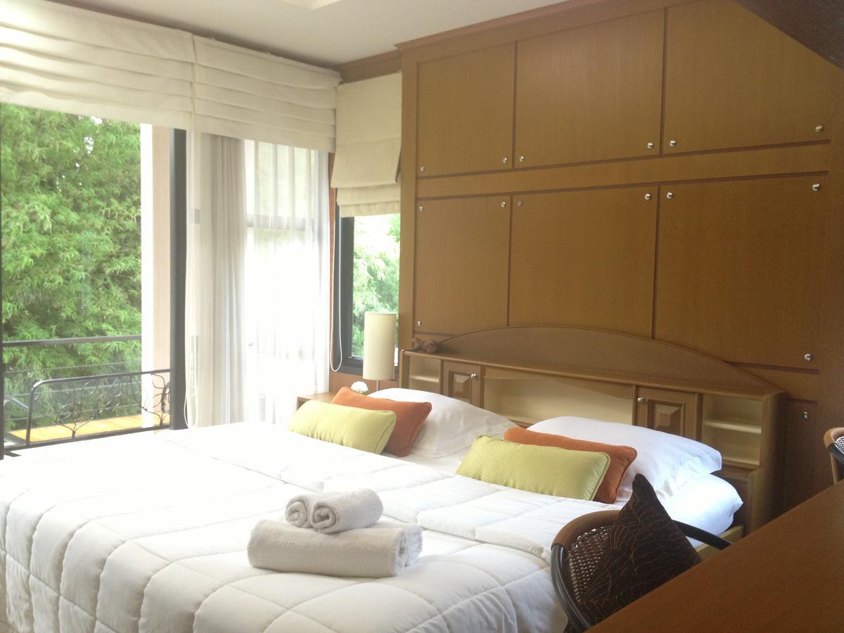 Ruankeaw Homestay Nai Harn Экстерьер фото